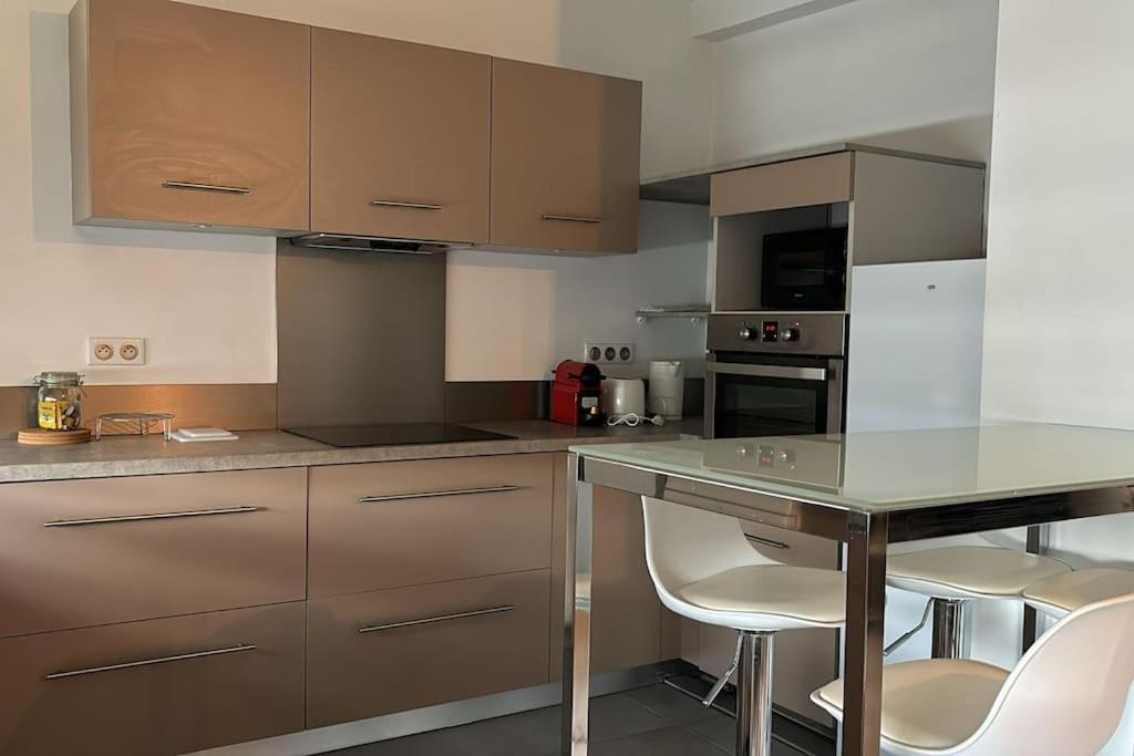 Hyper-centre Avec Parking Appartement Clermont-Ferrand